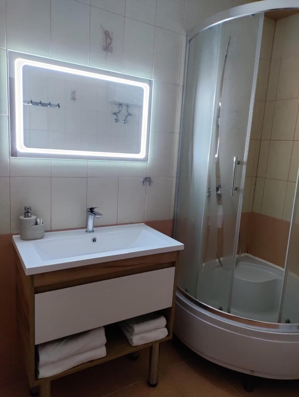 Comfort Hotel Kiev Eksteriør billede